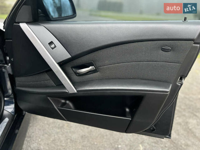 Черный БМВ 5 Серия, объемом двигателя 2.5 л и пробегом 334 тыс. км за 7900 $, фото 31 на Automoto.ua