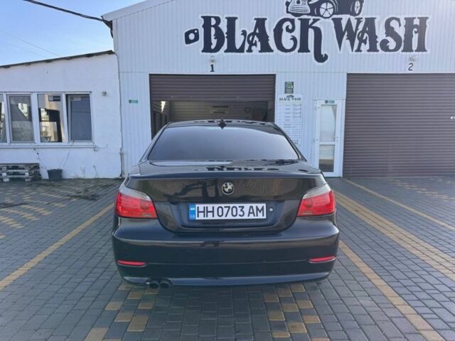 Чорний БМВ 5 Серія, об'ємом двигуна 3 л та пробігом 315 тис. км за 12500 $, фото 2 на Automoto.ua