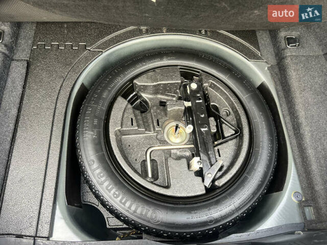 Чорний БМВ 5 Серія, об'ємом двигуна 2.5 л та пробігом 334 тис. км за 8333 $, фото 35 на Automoto.ua