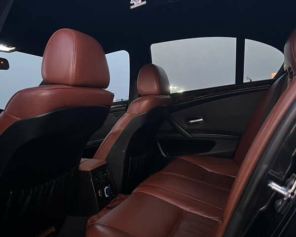 Черный БМВ 5 Серия, объемом двигателя 2.5 л и пробегом 253 тыс. км за 9000 $, фото 8 на Automoto.ua