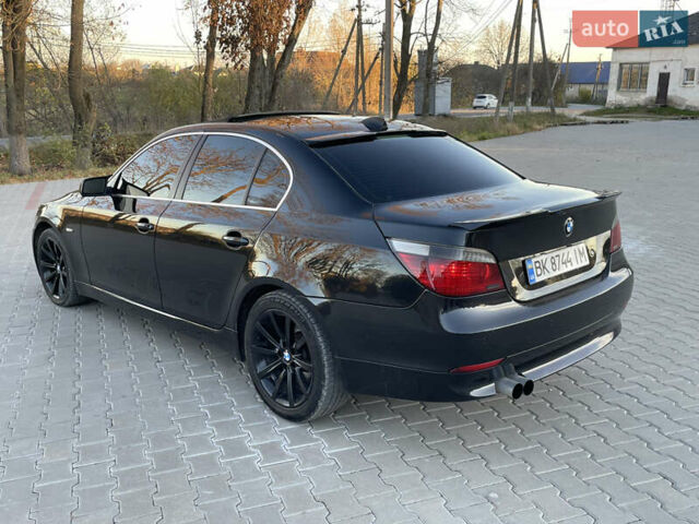Черный БМВ 5 Серия, объемом двигателя 2.5 л и пробегом 409 тыс. км за 8999 $, фото 7 на Automoto.ua