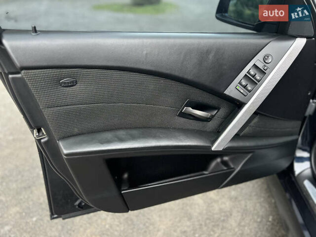 Черный БМВ 5 Серия, объемом двигателя 2.5 л и пробегом 334 тыс. км за 7900 $, фото 22 на Automoto.ua