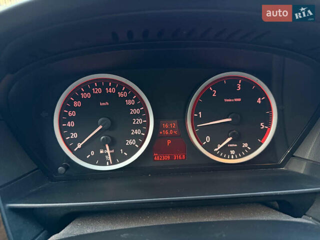 Черный БМВ 5 Серия, объемом двигателя 2.5 л и пробегом 482 тыс. км за 8500 $, фото 4 на Automoto.ua