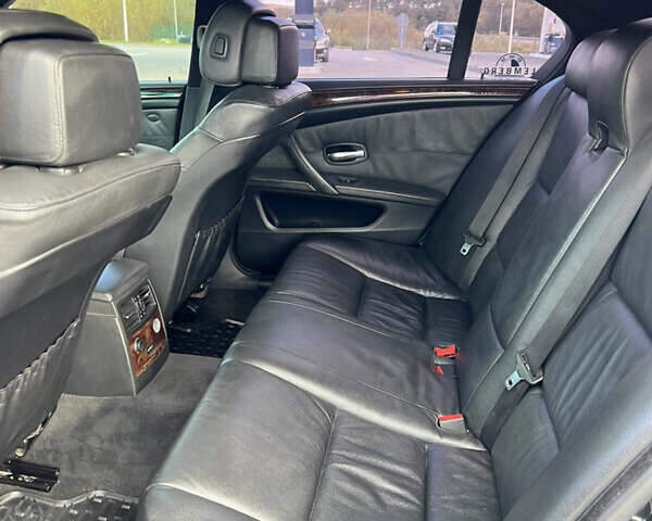 БМВ 5 Серия 2007 в Львове на Automoto.ua Черный БМВ 5 Серия, объемом двигателя 2.5 л и пробегом 256 тыс. км за 7300 $, фото 15 на Automoto.ua