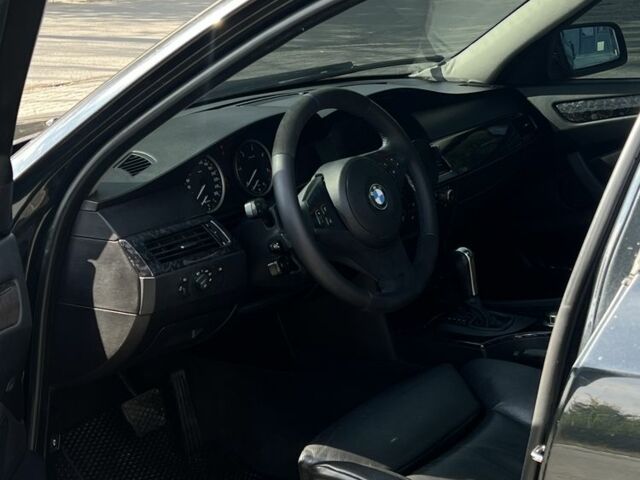 Чорний БМВ 5 Серія, об'ємом двигуна 3 л та пробігом 390 тис. км за 12800 $, фото 13 на Automoto.ua