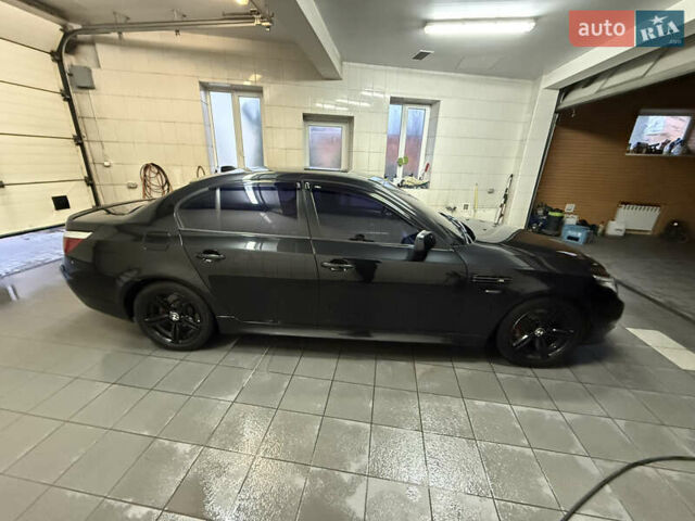 Чорний БМВ 5 Серія, об'ємом двигуна 2.5 л та пробігом 255 тис. км за 8999 $, фото 4 на Automoto.ua