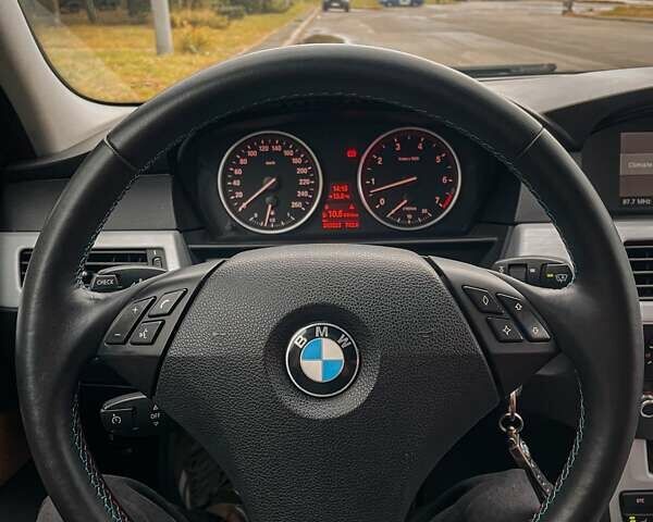 Черный БМВ 5 Серия, объемом двигателя 2.5 л и пробегом 283 тыс. км за 9900 $, фото 27 на Automoto.ua