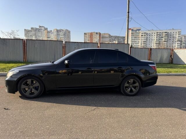 Черный БМВ 5 Серия, объемом двигателя 3 л и пробегом 200 тыс. км за 12500 $, фото 2 на Automoto.ua