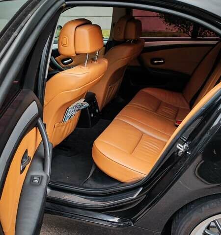 Черный БМВ 5 Серия, объемом двигателя 2.5 л и пробегом 283 тыс. км за 9900 $, фото 11 на Automoto.ua