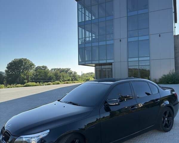Черный БМВ 5 Серия, объемом двигателя 2.5 л и пробегом 360 тыс. км за 8699 $, фото 3 на Automoto.ua
