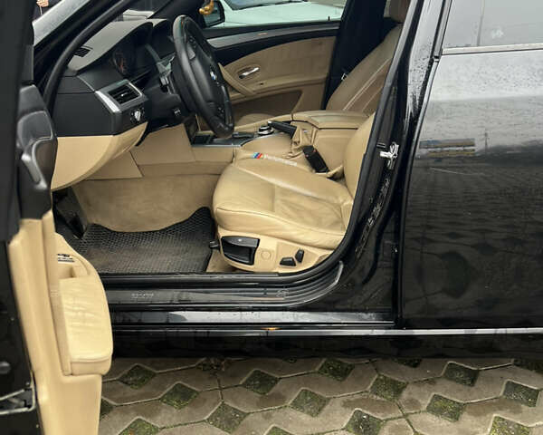 Черный БМВ 5 Серия, объемом двигателя 2.99 л и пробегом 279 тыс. км за 11300 $, фото 7 на Automoto.ua