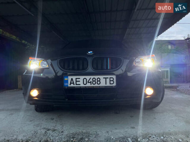 Черный БМВ 5 Серия, объемом двигателя 2.5 л и пробегом 482 тыс. км за 8500 $, фото 11 на Automoto.ua