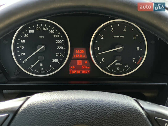 Чорний БМВ 5 Серія, об'ємом двигуна 2.5 л та пробігом 320 тис. км за 9500 $, фото 35 на Automoto.ua