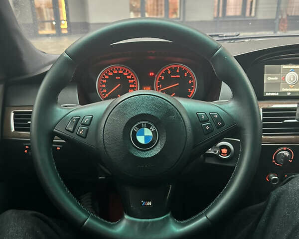 Черный БМВ 5 Серия, объемом двигателя 3 л и пробегом 248 тыс. км за 9000 $, фото 2 на Automoto.ua