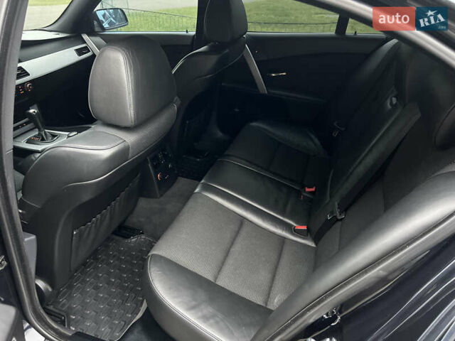 Черный БМВ 5 Серия, объемом двигателя 2.5 л и пробегом 334 тыс. км за 7900 $, фото 25 на Automoto.ua