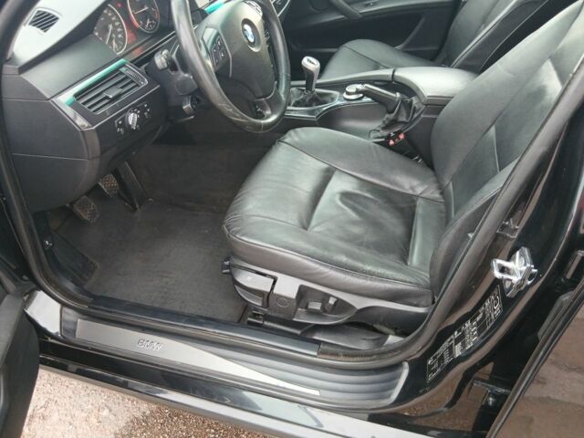 Чорний БМВ 5 Серія, об'ємом двигуна 2 л та пробігом 320 тис. км за 6950 $, фото 6 на Automoto.ua