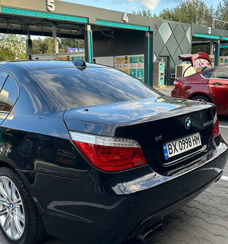 Черный БМВ 5 Серия, объемом двигателя 3 л и пробегом 246 тыс. км за 9000 $, фото 4 на Automoto.ua