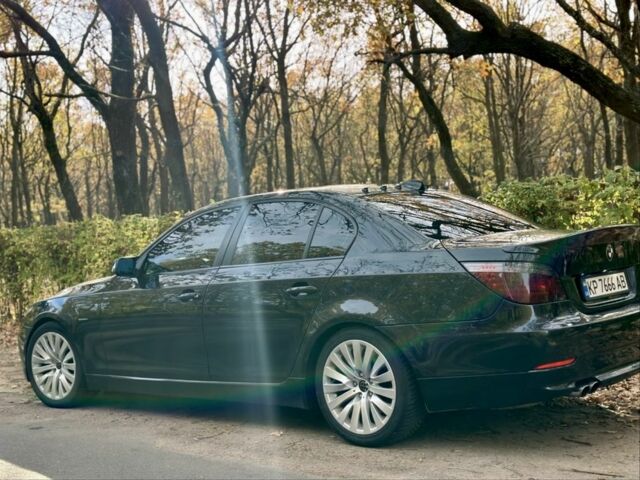 Черный БМВ 5 Серия, объемом двигателя 2.5 л и пробегом 3 тыс. км за 8700 $, фото 4 на Automoto.ua