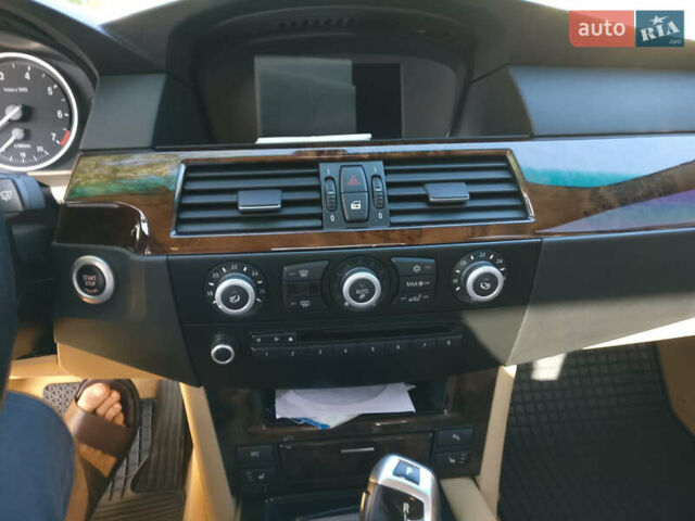 БМВ 5 Серия 2007 в Ровно на Automoto.ua Черный БМВ 5 Серия, объемом двигателя 2.3 л и пробегом 200 тыс. км за 9686 $, фото 3 на Automoto.ua