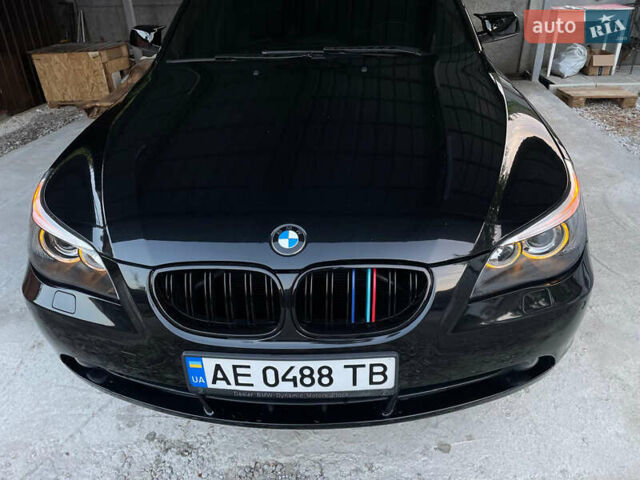 Черный БМВ 5 Серия, объемом двигателя 2.5 л и пробегом 482 тыс. км за 8500 $, фото 10 на Automoto.ua
