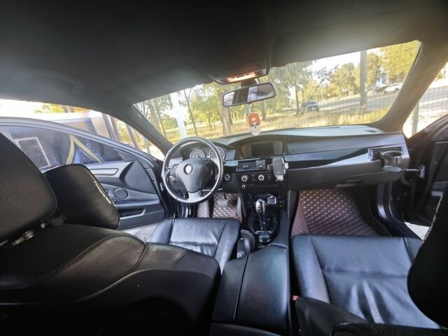 Черный БМВ 5 Серия, объемом двигателя 0 л и пробегом 255 тыс. км за 9000 $, фото 8 на Automoto.ua