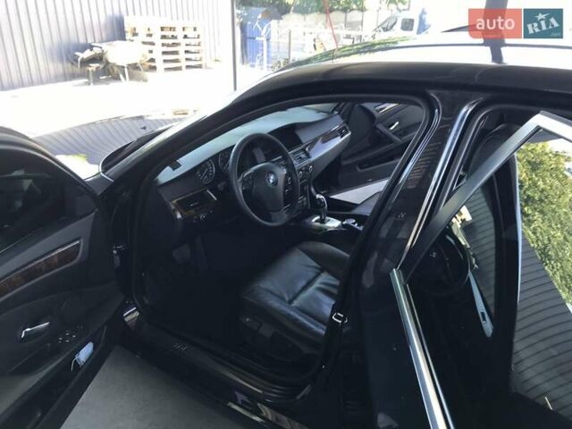 Черный БМВ 5 Серия, объемом двигателя 2.5 л и пробегом 256 тыс. км за 10000 $, фото 5 на Automoto.ua