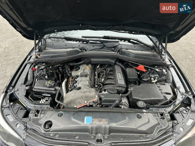 Черный БМВ 5 Серия, объемом двигателя 2.5 л и пробегом 334 тыс. км за 7900 $, фото 32 на Automoto.ua