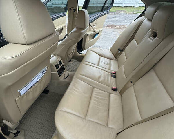 Чорний БМВ 5 Серія, об'ємом двигуна 2.49 л та пробігом 289 тис. км за 9000 $, фото 17 на Automoto.ua