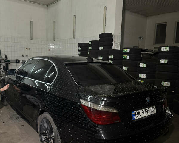 Черный БМВ 5 Серия, объемом двигателя 2.99 л и пробегом 402 тыс. км за 12999 $, фото 32 на Automoto.ua