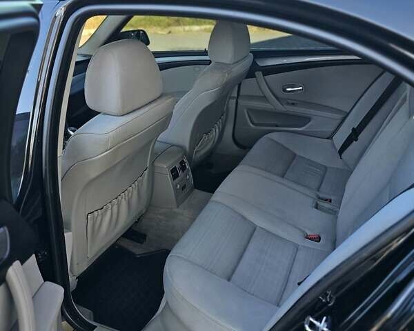 Чорний БМВ 5 Серія, об'ємом двигуна 2.99 л та пробігом 389 тис. км за 9000 $, фото 7 на Automoto.ua