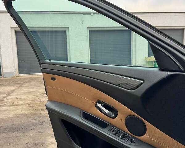 Чорний БМВ 5 Серія, об'ємом двигуна 2.99 л та пробігом 395 тис. км за 18900 $, фото 26 на Automoto.ua