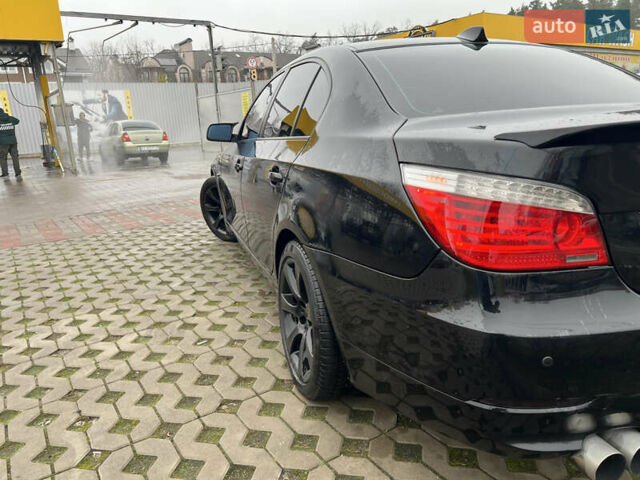 Черный БМВ 5 Серия, объемом двигателя 2.99 л и пробегом 279 тыс. км за 11300 $, фото 4 на Automoto.ua