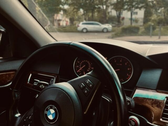 Чорний БМВ 5 Серія, об'ємом двигуна 3 л та пробігом 311 тис. км за 8999 $, фото 3 на Automoto.ua