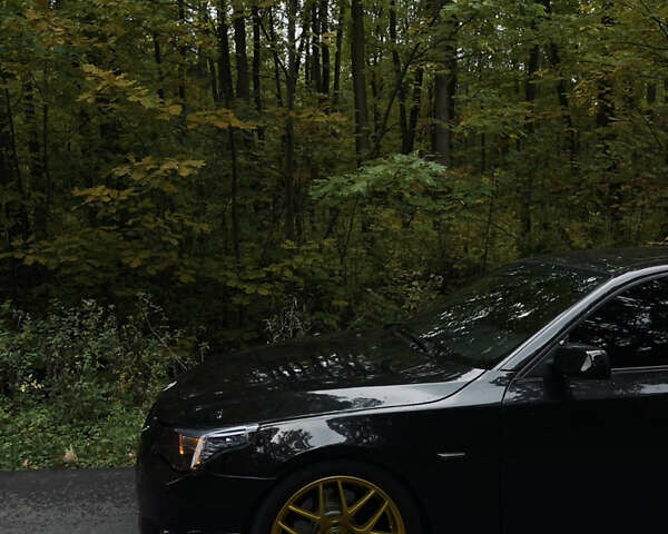 Чорний БМВ 5 Серія, об'ємом двигуна 3 л та пробігом 311 тис. км за 8999 $, фото 1 на Automoto.ua