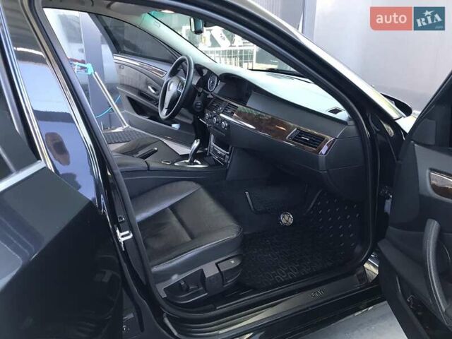 Черный БМВ 5 Серия, объемом двигателя 2.5 л и пробегом 256 тыс. км за 10000 $, фото 6 на Automoto.ua