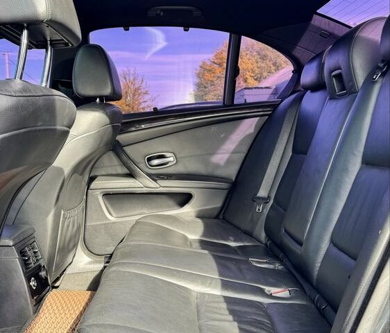 БМВ 5 Серия 2007 в Кропивницком (Кировограде) на Automoto.ua Черный БМВ 5 Серия, объемом двигателя 2.5 л и пробегом 243 тыс. км за 9900 $, фото 14 на Automoto.ua