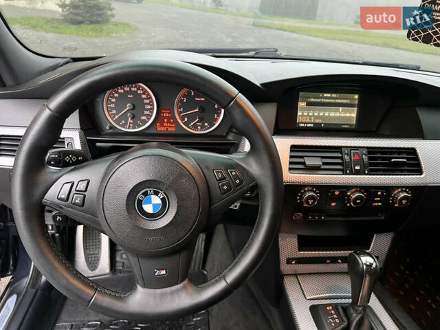 Черный БМВ 5 Серия, объемом двигателя 2.5 л и пробегом 334 тыс. км за 7900 $, фото 18 на Automoto.ua