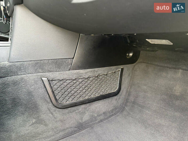 Черный БМВ 5 Серия, объемом двигателя 3 л и пробегом 295 тыс. км за 9500 $, фото 36 на Automoto.ua