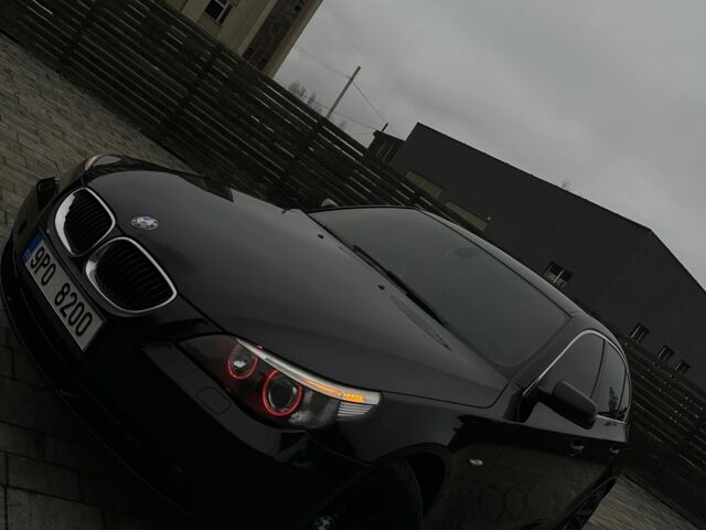 Чорний БМВ 5 Серія, об'ємом двигуна 3 л та пробігом 350 тис. км за 4700 $, фото 6 на Automoto.ua