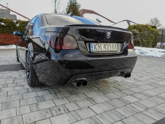 Черный БМВ 5 Серия, объемом двигателя 3 л и пробегом 241 тыс. км за 3300 $, фото 1 на Automoto.ua