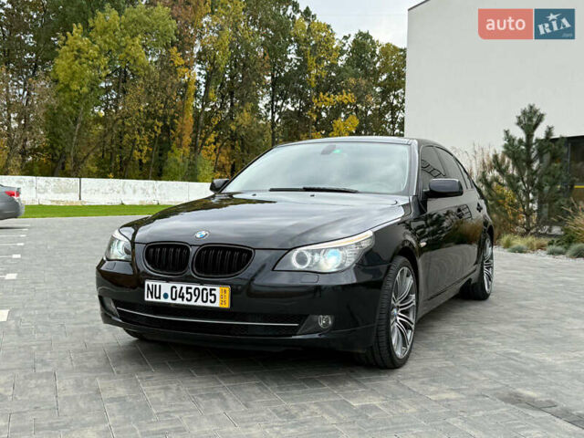 Черный БМВ 5 Серия, объемом двигателя 3 л и пробегом 295 тыс. км за 9500 $, фото 2 на Automoto.ua