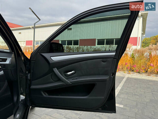 Черный БМВ 5 Серия, объемом двигателя 3 л и пробегом 295 тыс. км за 9500 $, фото 43 на Automoto.ua