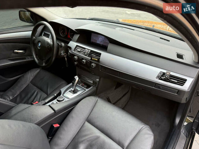 Черный БМВ 5 Серия, объемом двигателя 3 л и пробегом 295 тыс. км за 9500 $, фото 39 на Automoto.ua