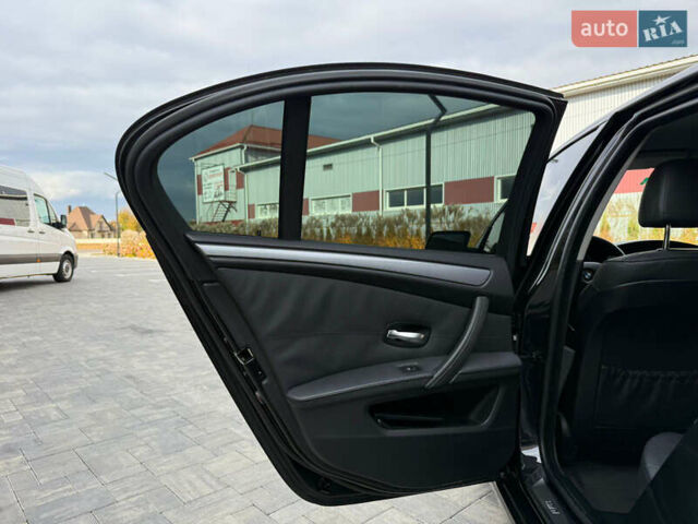 Черный БМВ 5 Серия, объемом двигателя 3 л и пробегом 295 тыс. км за 9500 $, фото 40 на Automoto.ua