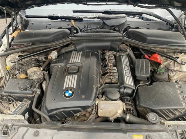 Черный БМВ 5 Серия, объемом двигателя 3 л и пробегом 288 тыс. км за 8600 $, фото 7 на Automoto.ua