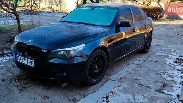 Черный БМВ 5 Серия, объемом двигателя 2 л и пробегом 300 тыс. км за 9900 $, фото 5 на Automoto.ua