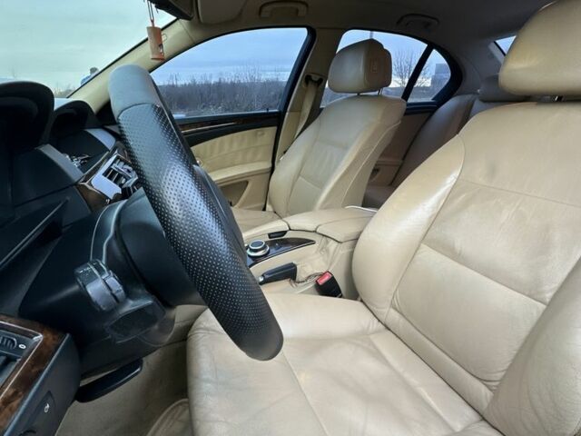 Черный БМВ 5 Серия, объемом двигателя 2.5 л и пробегом 230 тыс. км за 8500 $, фото 6 на Automoto.ua