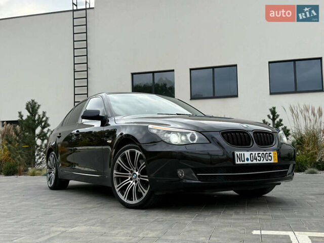 Черный БМВ 5 Серия, объемом двигателя 3 л и пробегом 295 тыс. км за 9500 $, фото 19 на Automoto.ua