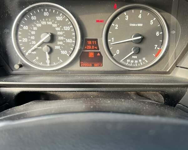 Черный БМВ 5 Серия, объемом двигателя 3 л и пробегом 270 тыс. км за 11800 $, фото 5 на Automoto.ua