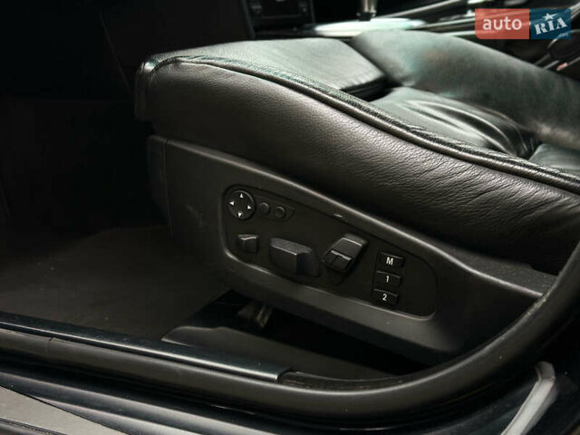 Чорний БМВ 5 Серія, об'ємом двигуна 3 л та пробігом 307 тис. км за 9000 $, фото 21 на Automoto.ua